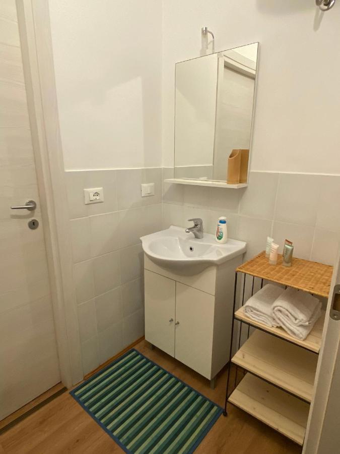 Ohana Bnb Genova Esterno foto